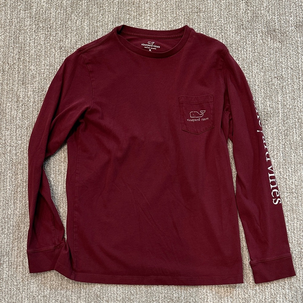 Vineyard Vines Boys Long Sleeve Tee size medium gently worn